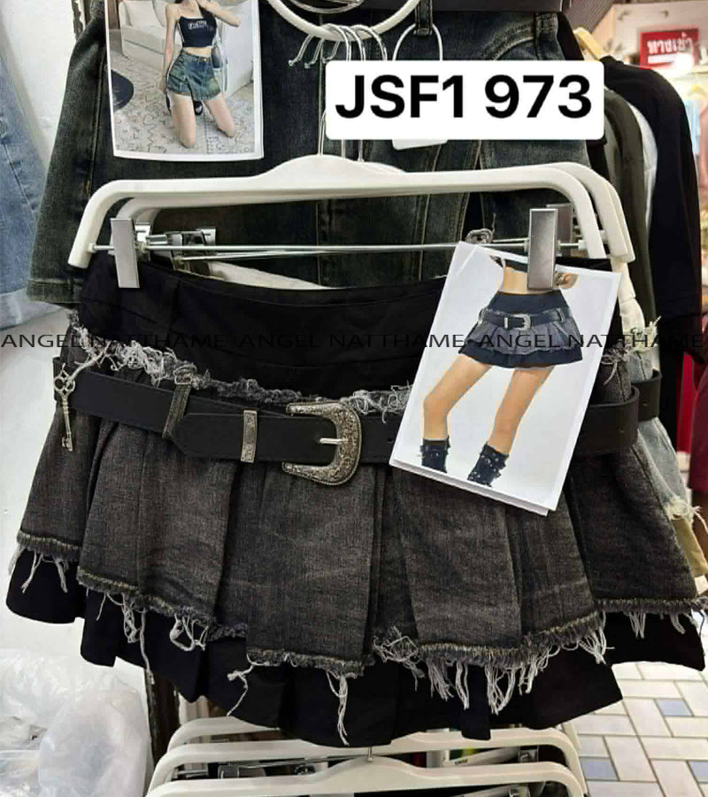 ဂျင်းစကပ်တို